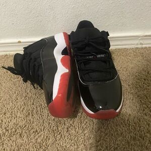 Jordan 11s